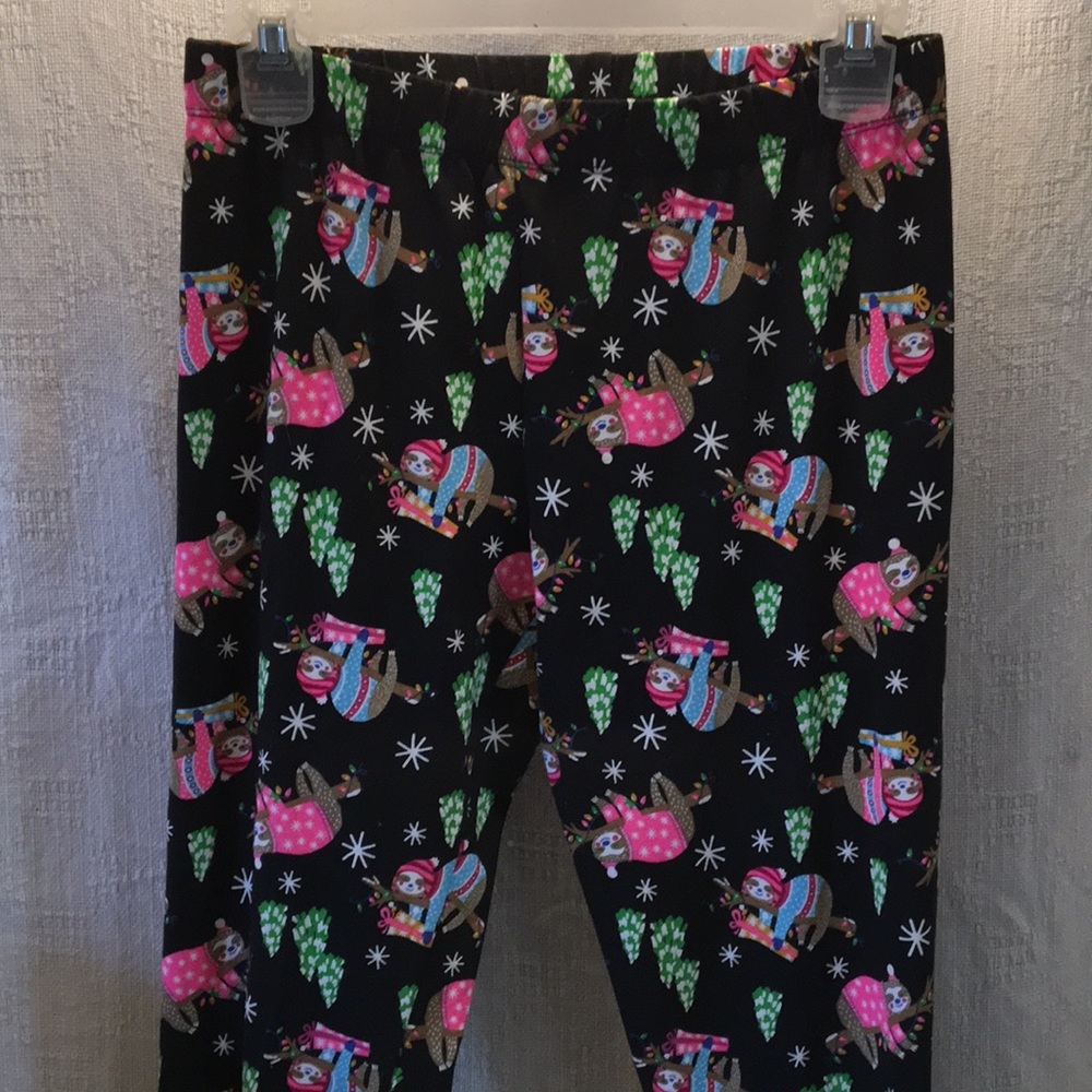 Black sloth holiday leggings